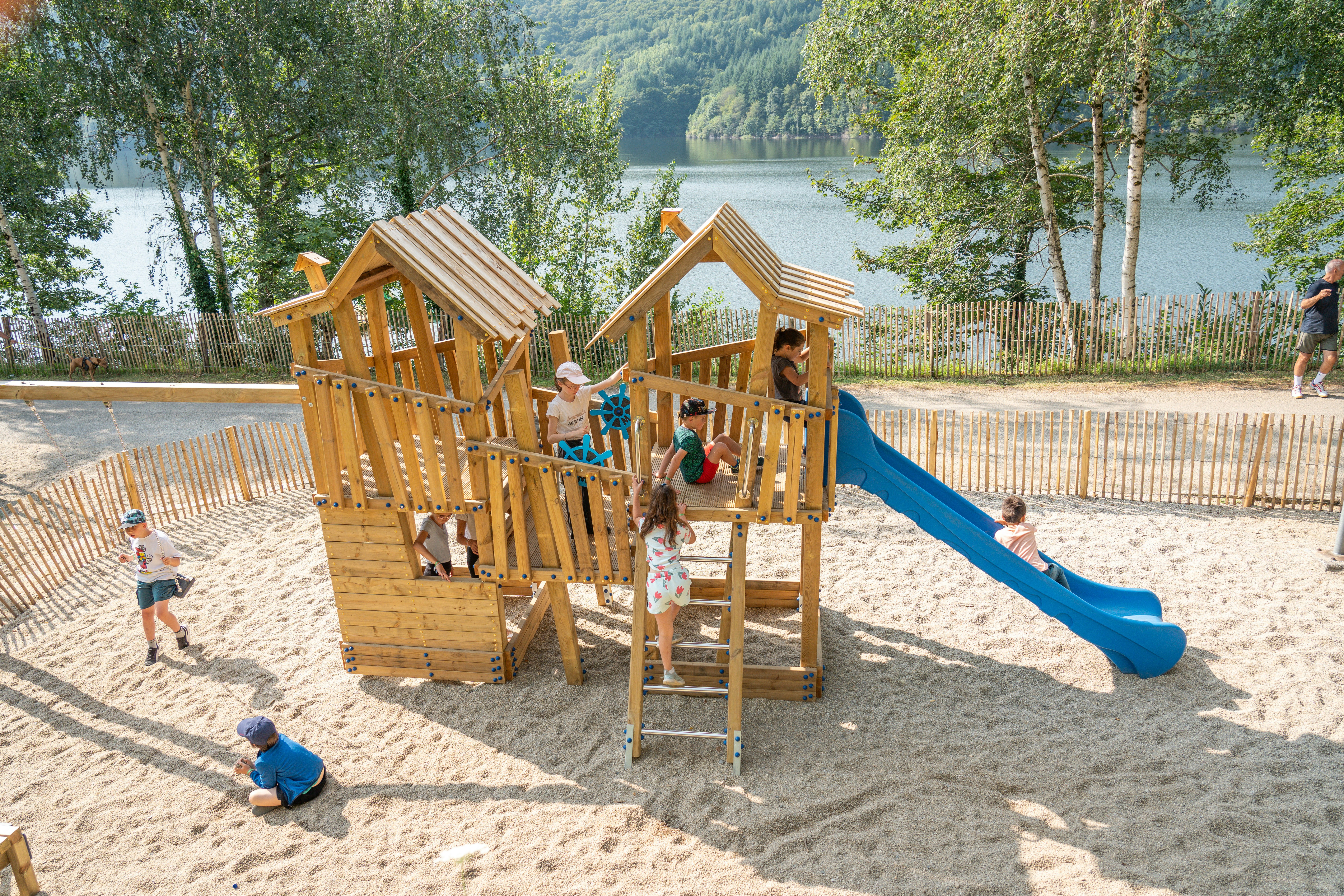 Camping Sunêlia La Source  - Kinderspielplatz auf dem Campingplatz