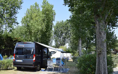 Flower Camping Le Bois d'Amour