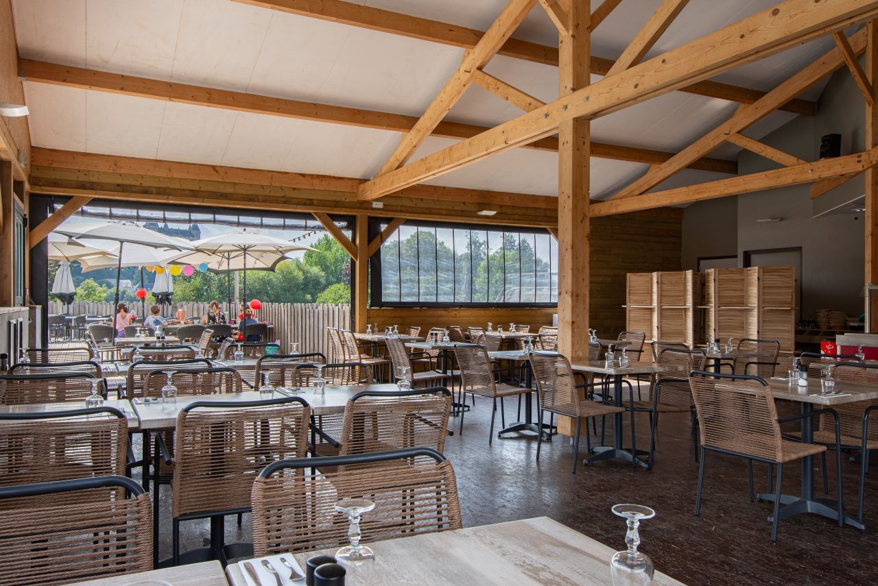 Flower Camping Île d'Offard  - Restaurant mit Terrasse auf dem Campingplatz