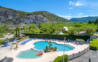 Flower Camping Le Riviera