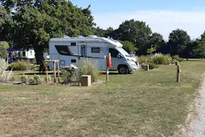 Camping Les Brillas Flower Camping Les Brillas - Standplätze auf dem Campingplatz