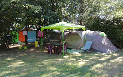 Flower Camping Les Nauves