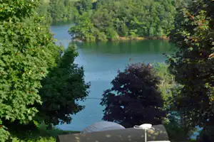 Capocamping Les Terrasses du Lac Flower Camping Les Terrasses du Lac - Blick auf den See