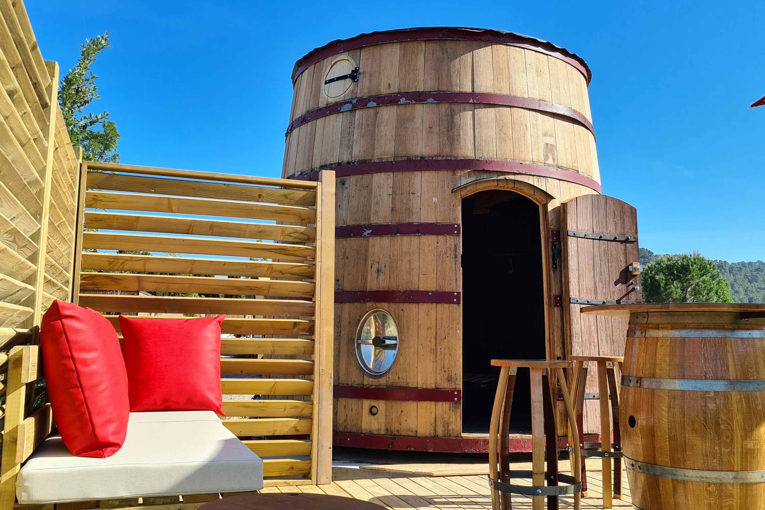 Flower Camping Olivigne - Gemeinschaftbereich des Campingplatzes