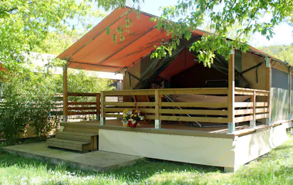 Flower Camping Saint-Amand