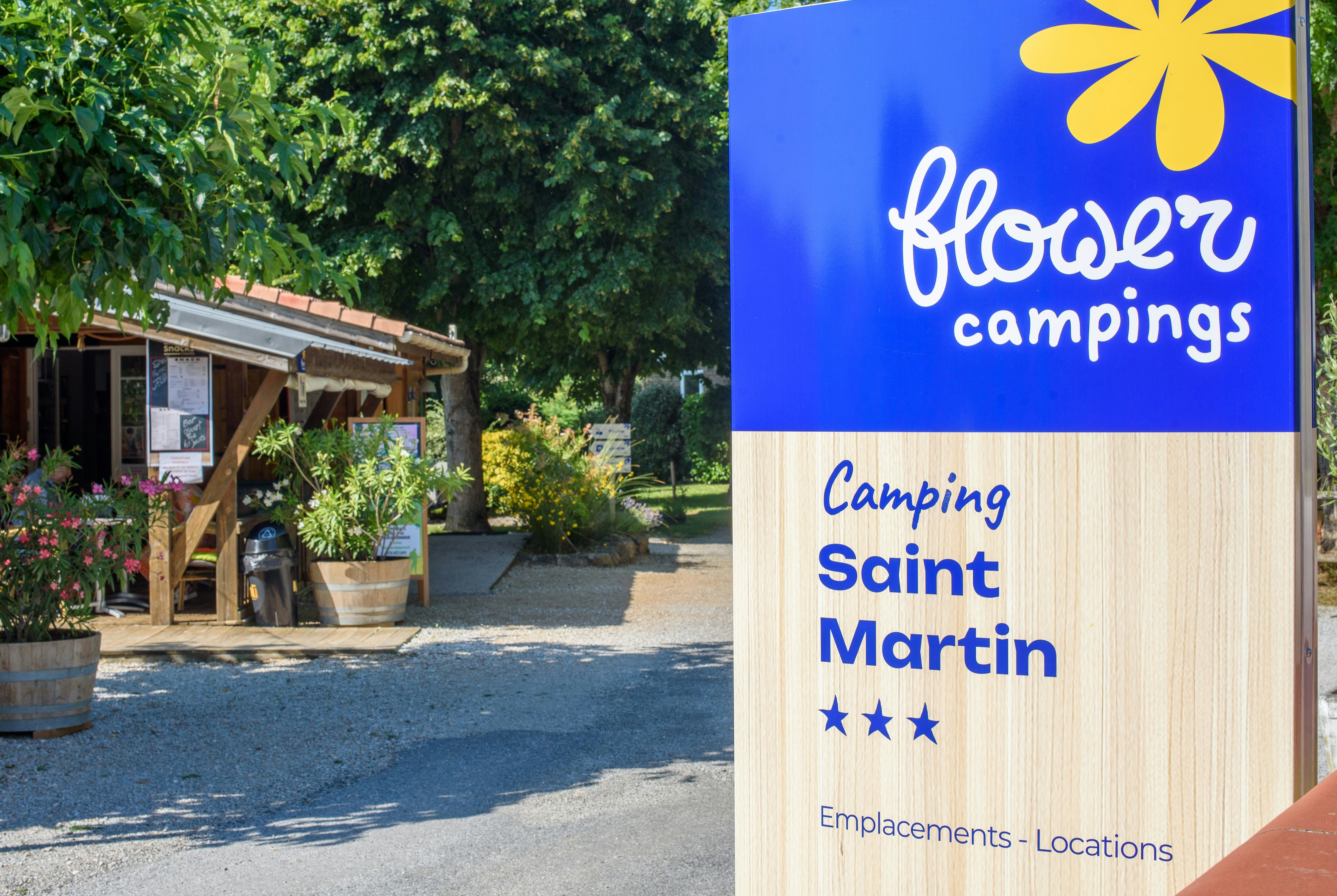 Flower Camping Saint-Martin - Eingangsschild des Campingplatzes