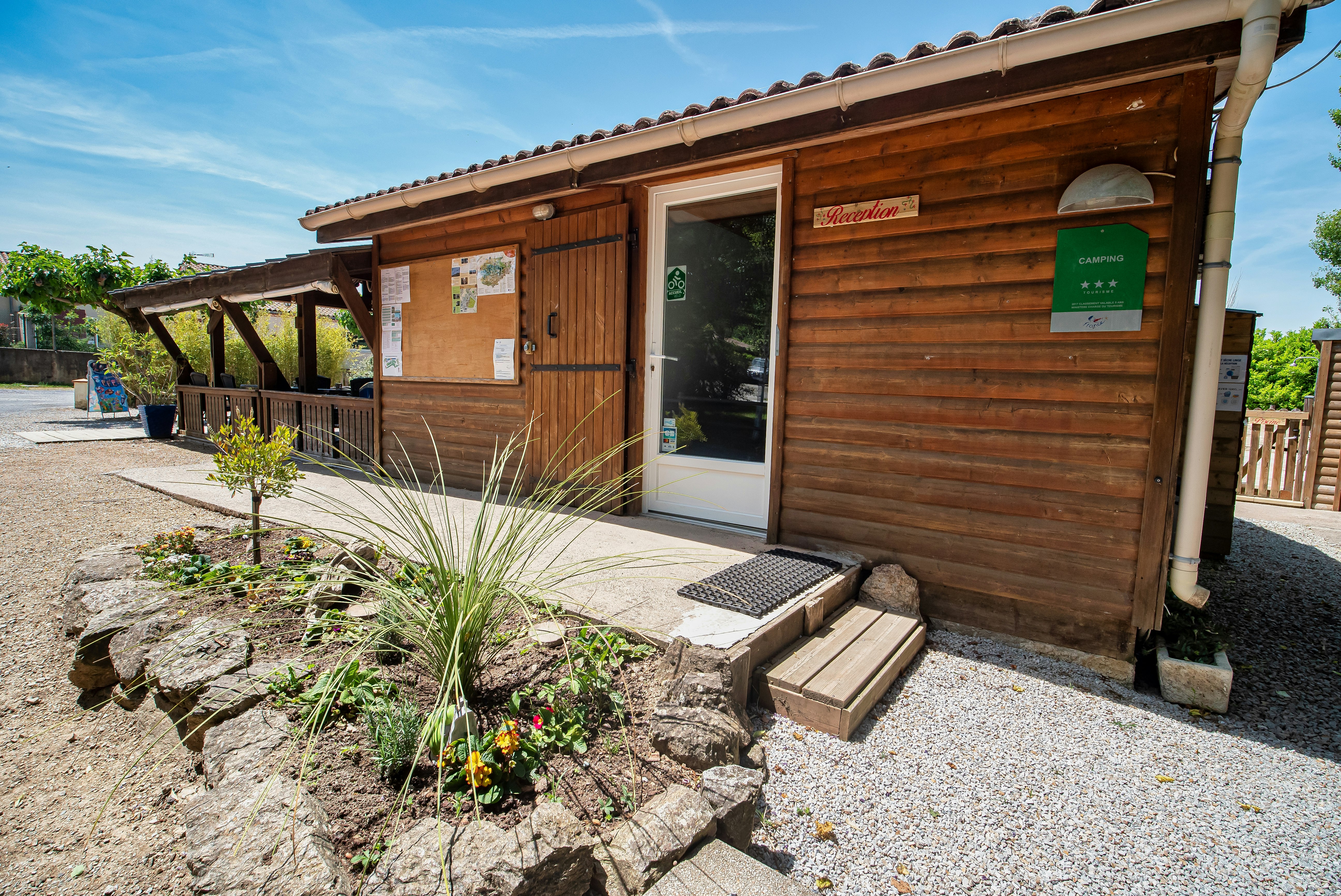 Flower Camping Saint-Martin - Rezeption auf dem Campingplatz