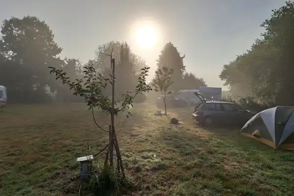 Fred's Place Camping Le Grand Chemin