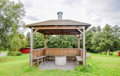 Fyrishov Stugby & Camping