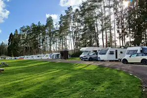 Callander Woods Holiday Park Gart Caravan Park - Standplätze auf dem Campingplatz