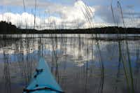 Getnö Gård Naturcamping  - Kayak auf dem See am Campingplatz