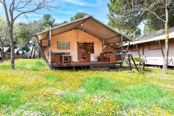 Glamping Lavanda@Camping Bi Village
