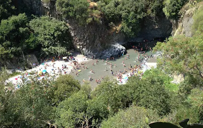 Gole Alcantara Camping