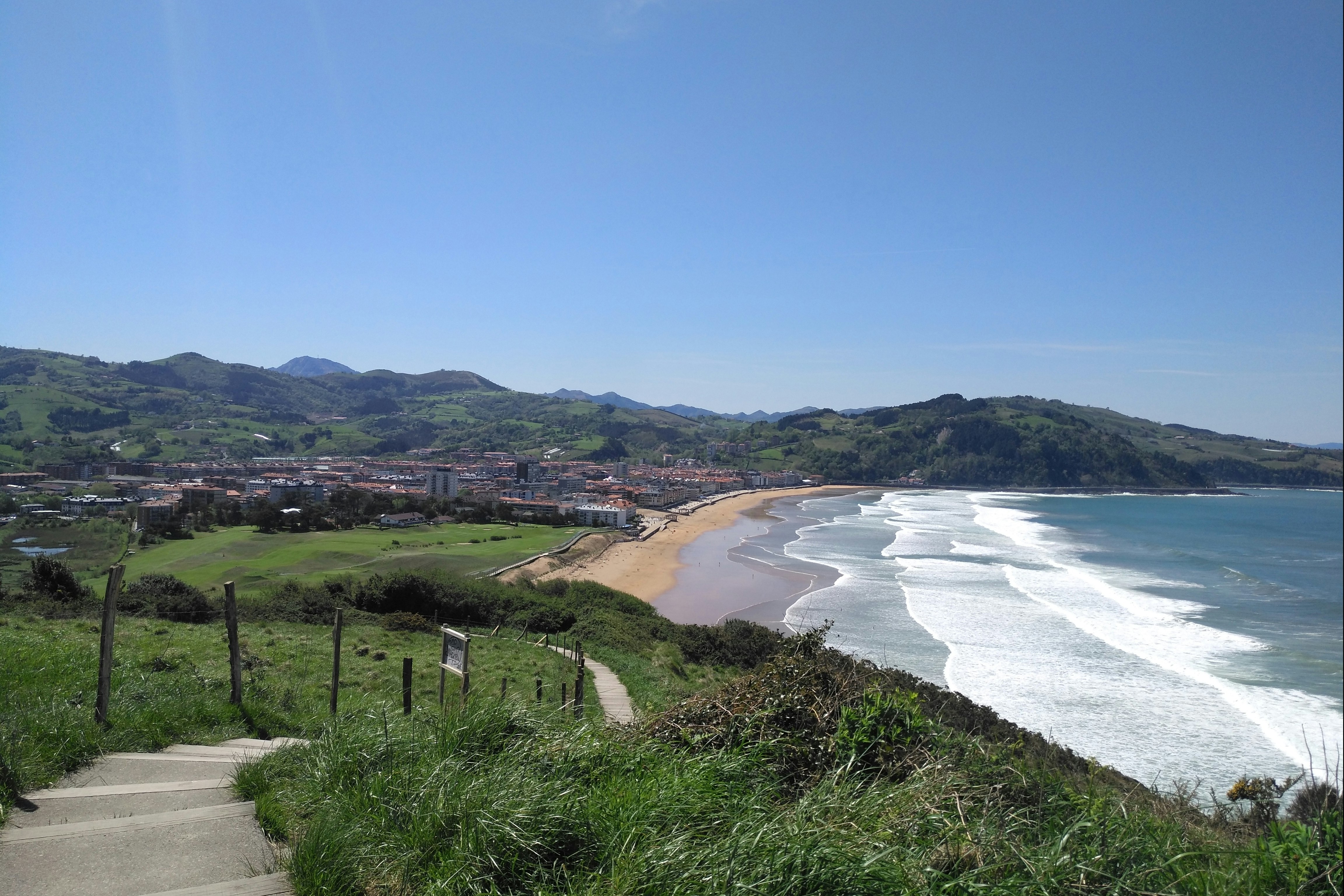 Gran Camping Zarautz - Blick auf die Küste am Campingplatz