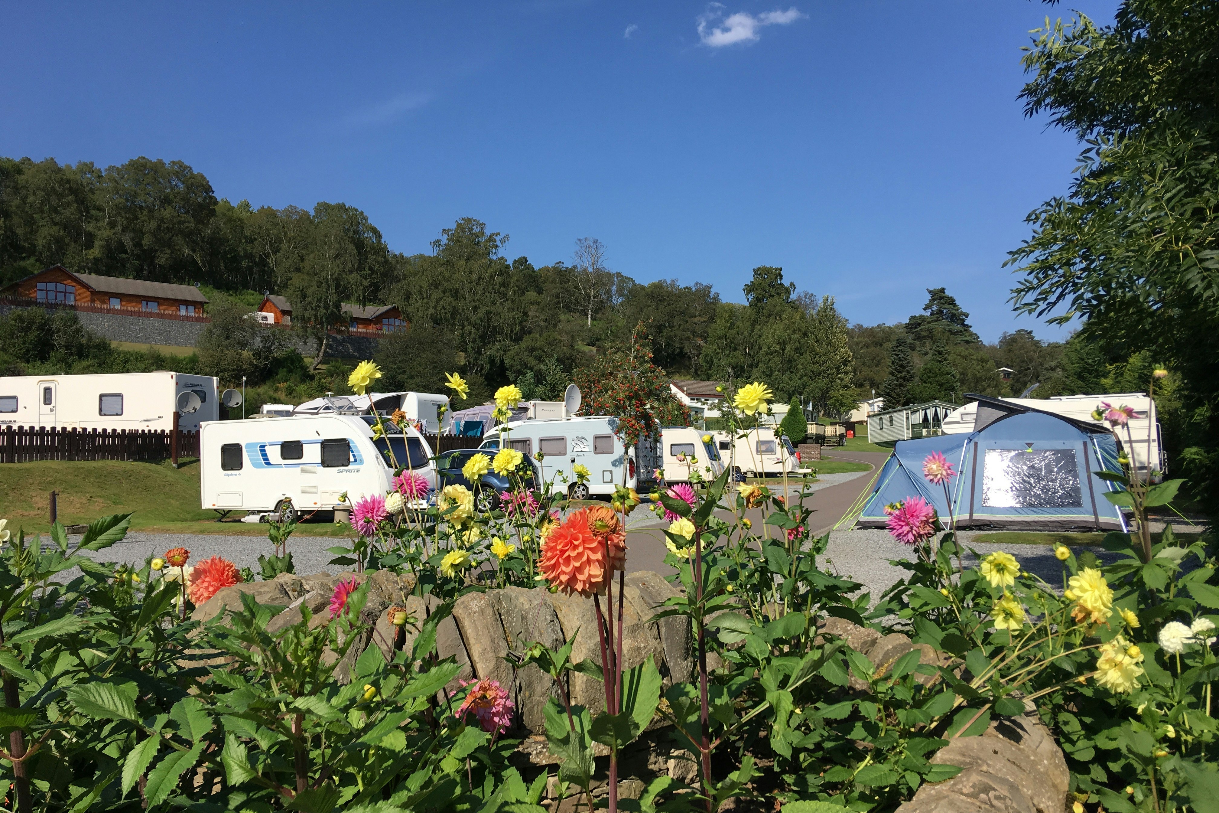 Grantown-on-Spey Caravan Park - Wohnmobil- und  Wohnwagenstellplätze auf dem Campingplatz
