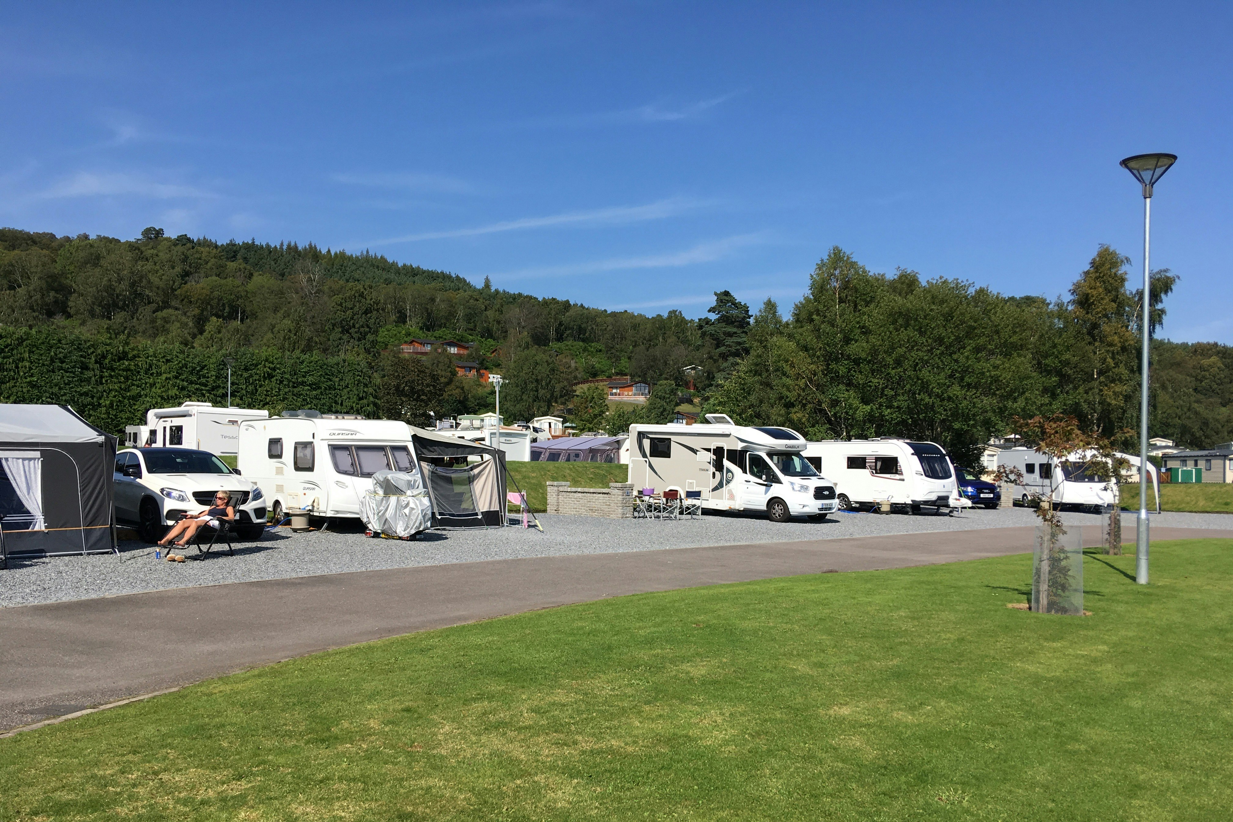 Grantown-on-Spey Caravan Park - Wohnmobil- und  Wohnwagenstellplätze im Grünen