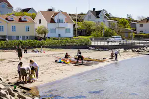 GrebbestadFjorden - Blick auf den Strand am Campingplatz