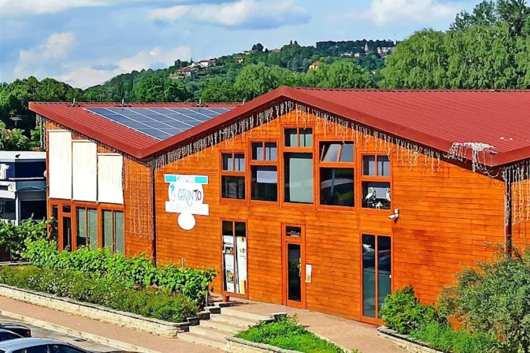 Grinto Urban Eco Village - Servicegebäude des Campingplatzes