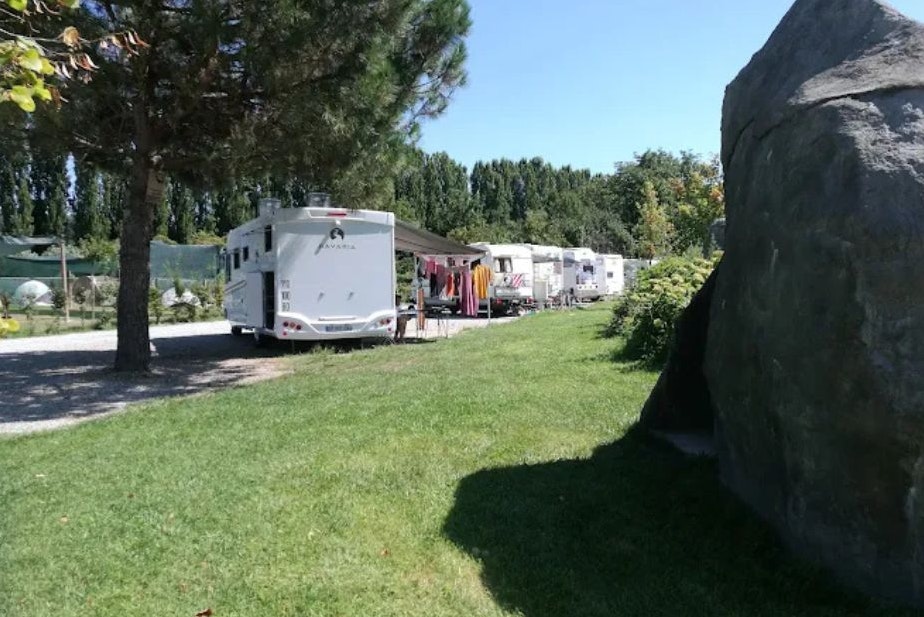 Grinto Urban Eco Village - Standplätze auf dem Campingplatz