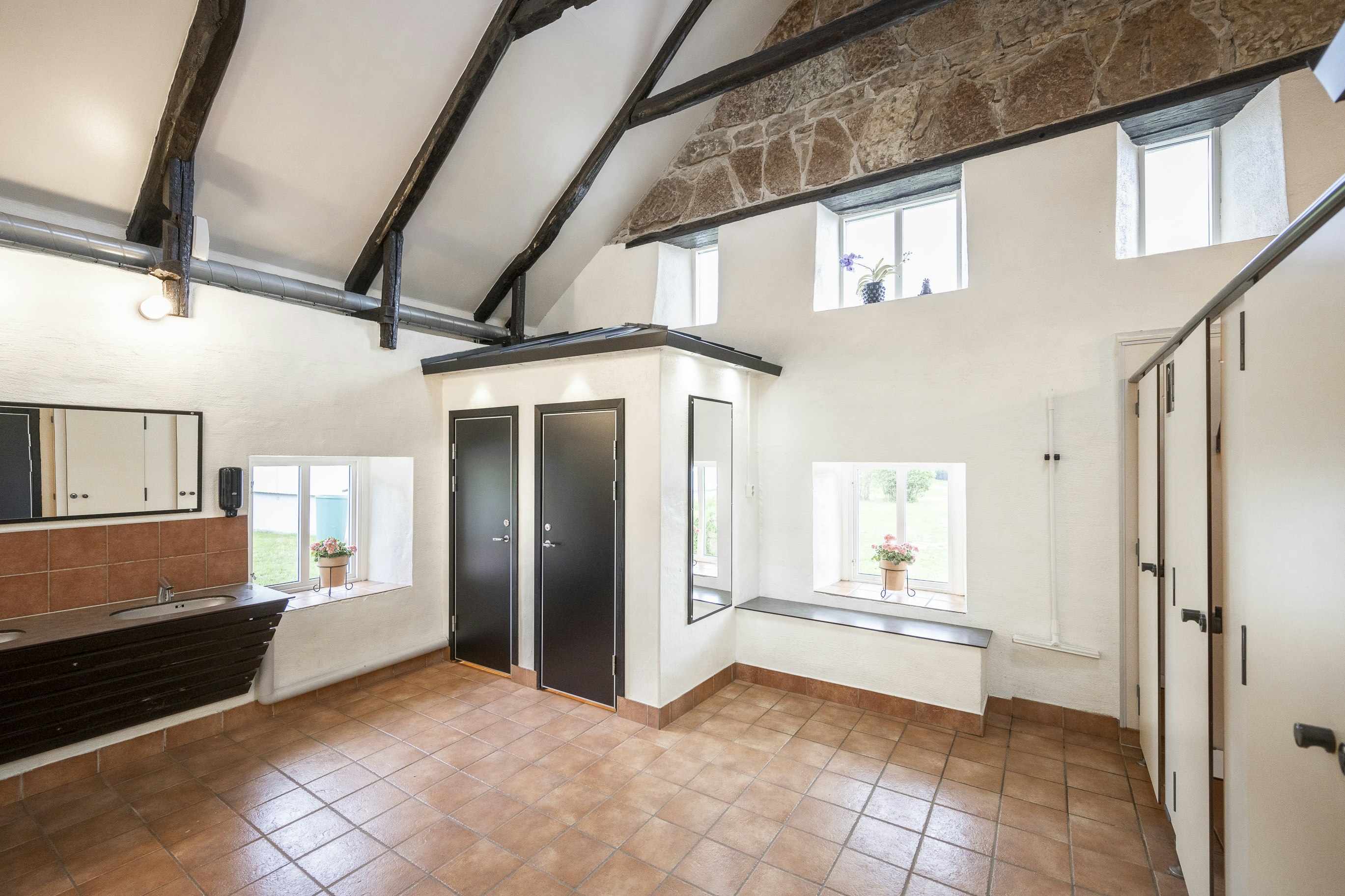 Gröndals Camping & Stugor - Innenansicht des Sanitärbereichs