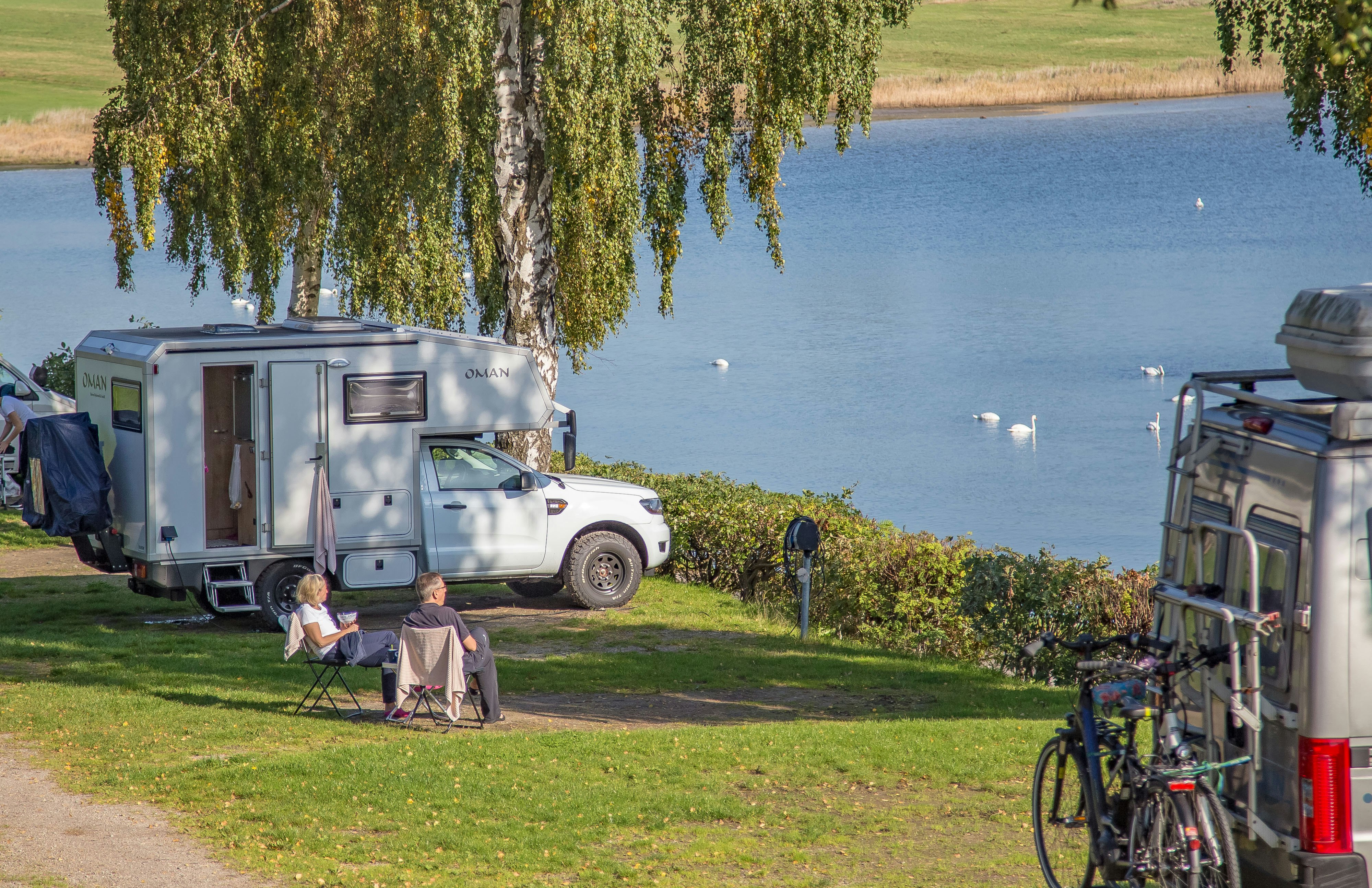 Hafsten Resort - Standplätze direkt am Wasser