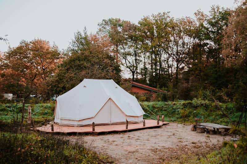 Charme Camping Hartje Groen - Glamping-Zelt auf dem Campingplatz