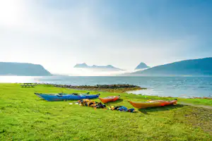Topcamp Havblikk - Helgeland - Kajakverleih auf dem Campingplatz
