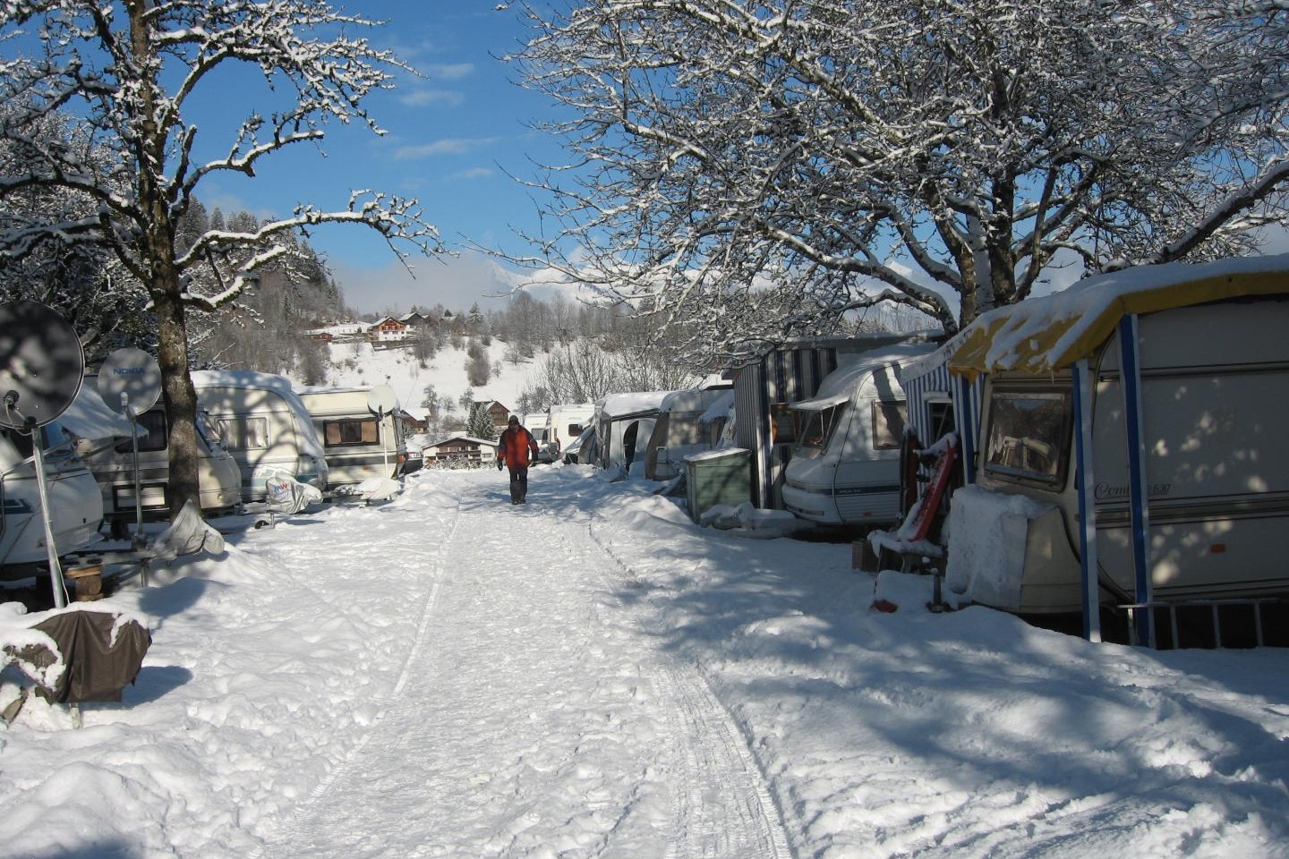 Heidis Camping - Blick auf die Standplätze im Winter