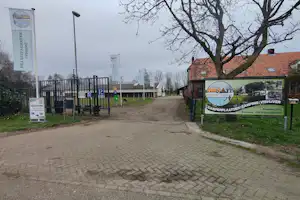Het Peelvenneke - Eingang zum Campingplatz