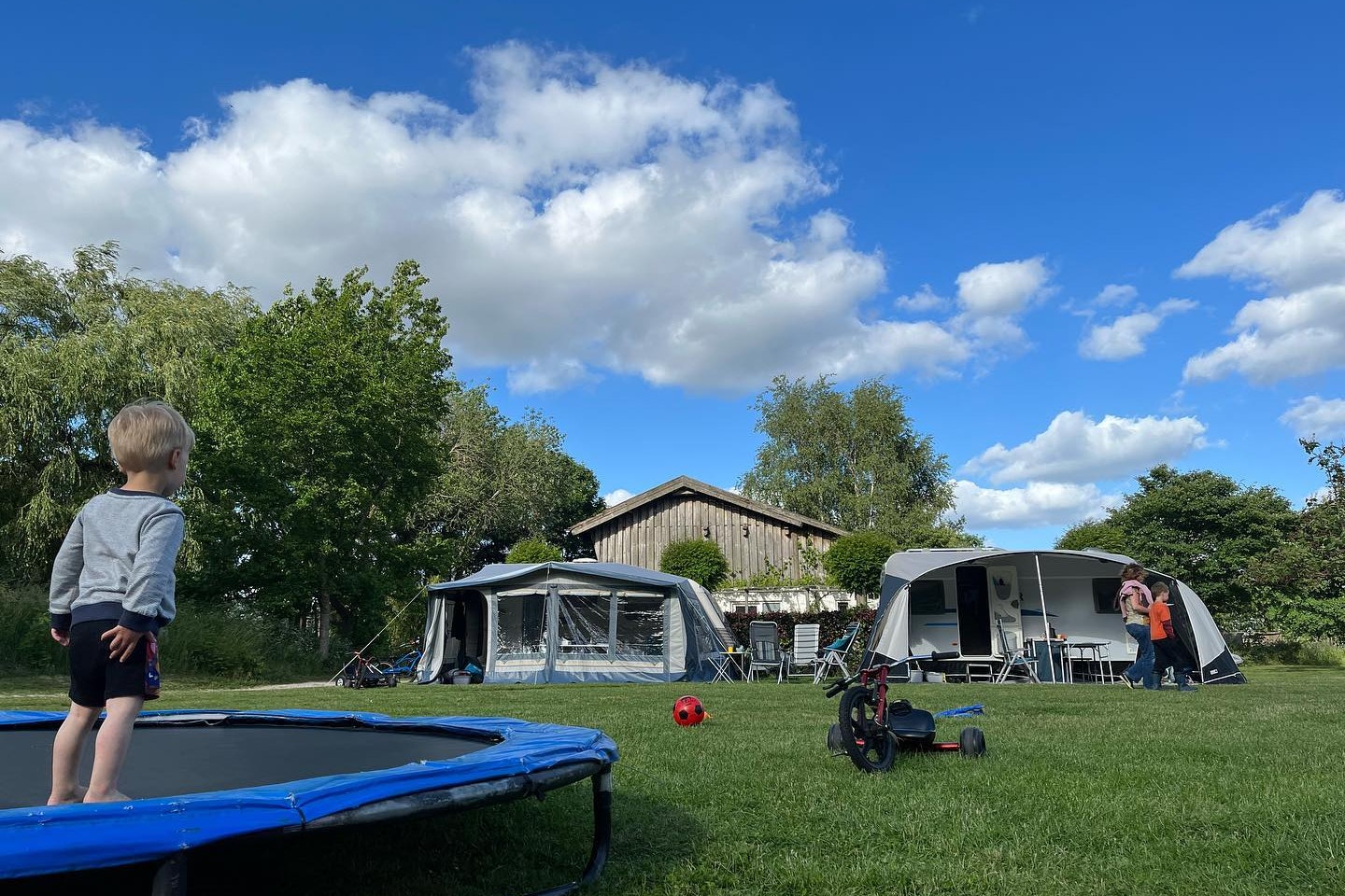 Hoeve de Knol - Standplätze auf dem Campingplatz