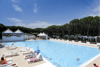 Holiday Village Florenz - Pool im Freien