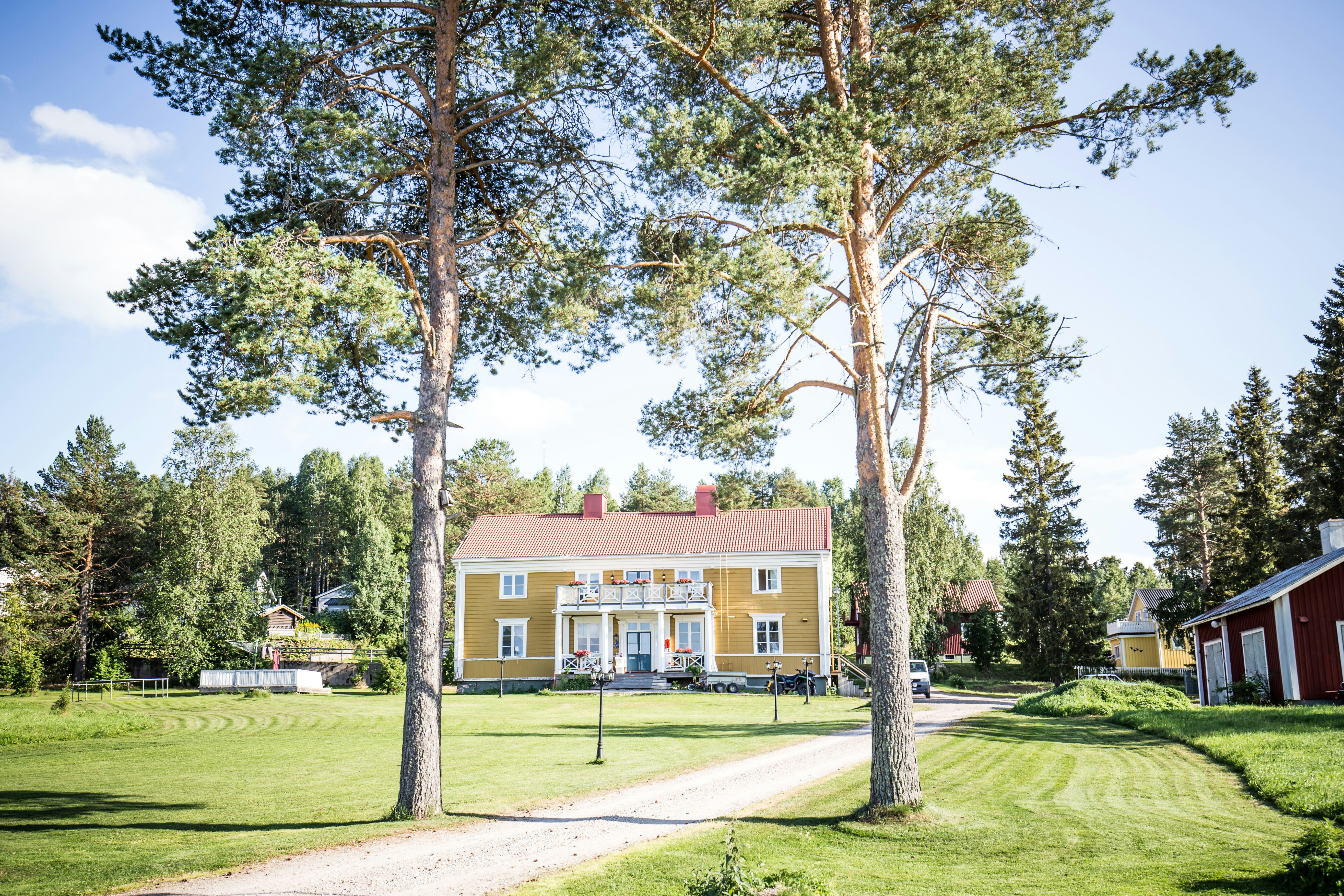 Norrsken Lodge - Hotel mit Doppel- und Einzelzimmer