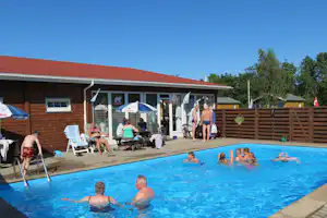 Holme Å Camping - Poolbereich vom Campingplatz