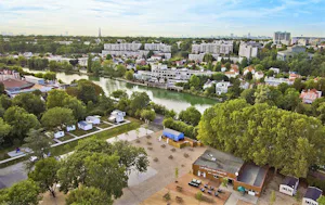 Homair Camping Paris Est - Campingplatz aus der Vogelperspektive