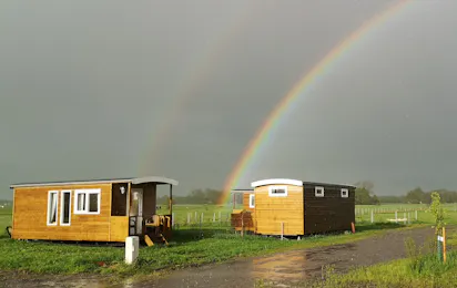 Höpkens Campingplatz & Ferienwohnungen