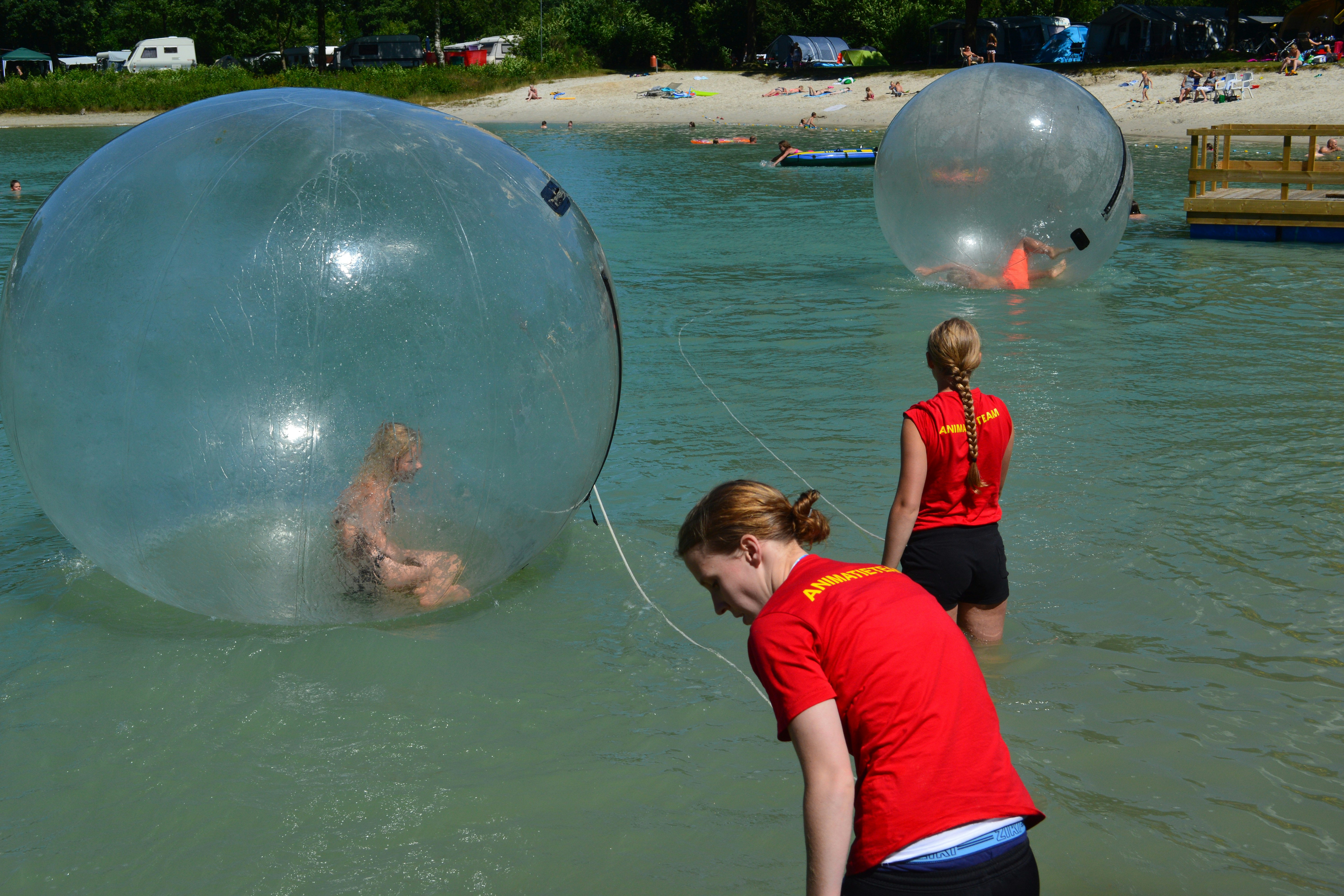 HUB Vakantieparken Drentse Weelde - Animationsprogramm auf dem Wasser