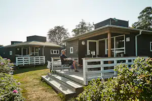 Horsens City Camping - Mobilheime mit Terrasse auf dem Campingplatz