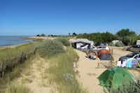 Huttopia Camping Côte Sauvage - Zeltplatz in Strandlage
