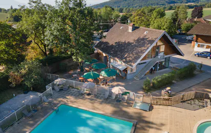 Huttopia Divonne Les Bains