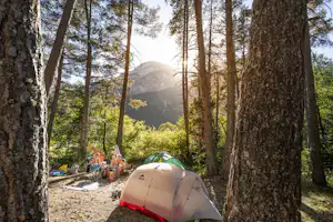 Huttopia La Clarée Huttopia Camping La Clarée - Zeltplätze zwischen den Bäumen