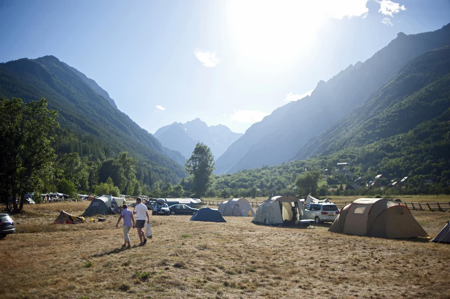 Huttopia Camping Vallouise - Zeltplätze auf dem Campingplatz