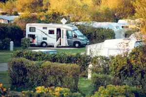 Hvidbjerg Strand Feriepark - Stellplätze auf dem Campingplatz