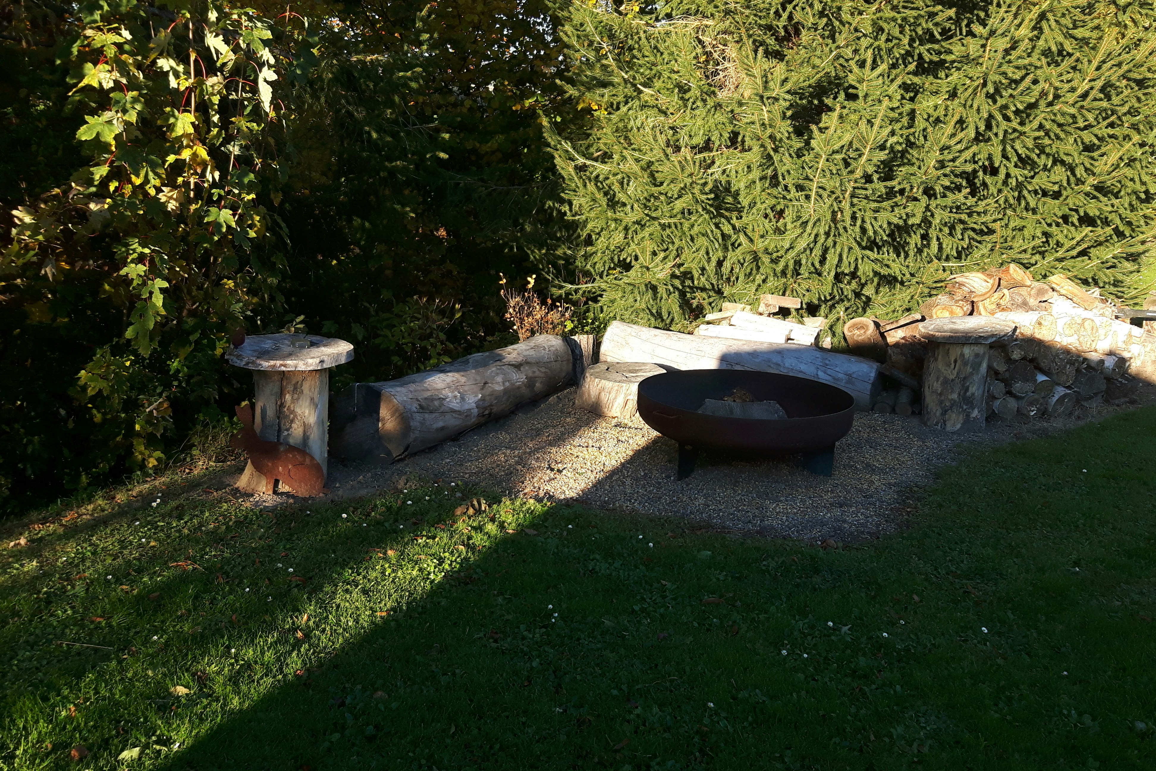 Hyggehof Camping Stellplatz - Grillstelle auf dem Campingplatz