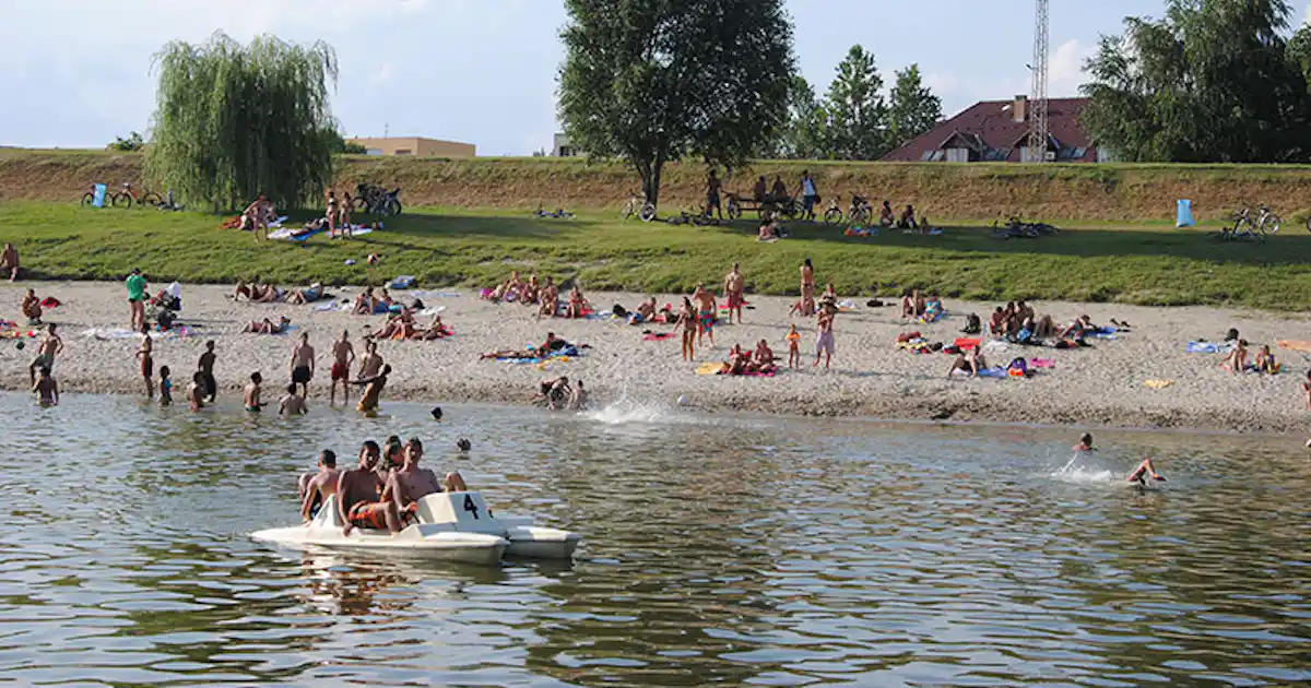 Liegt der Naspugár Szálló - Kemping am Fluss? photo 4