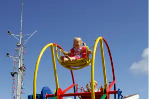 Insel-Camping-Borkum - Kinder auf dem Spielplatz des Campingplatzes