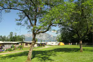 Inselcamp - Wohnwagen- und Zeltstellplatz auf dem Campingplatz