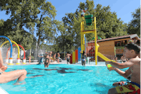 DKamping Village Ispra - Pool mit Kinderbereich auf dem Campingplatz
