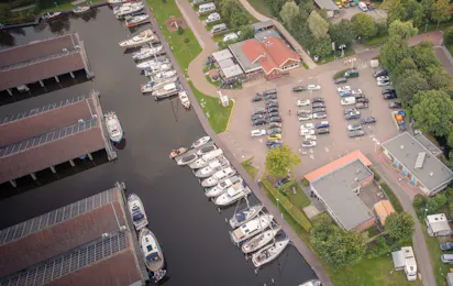 Jachthaven en Camping De Domp