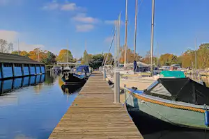 Jachthaven en Camping De Domp - Hafen am Campingplatz