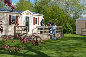 Jägersbo Camping - Mobilheime mit Terrasse auf dem Campingplatz